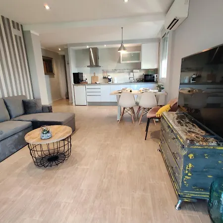 Apartment !sonrie, Estas En Gandia ! A Solo 100m De La Playa 6 Personas! *