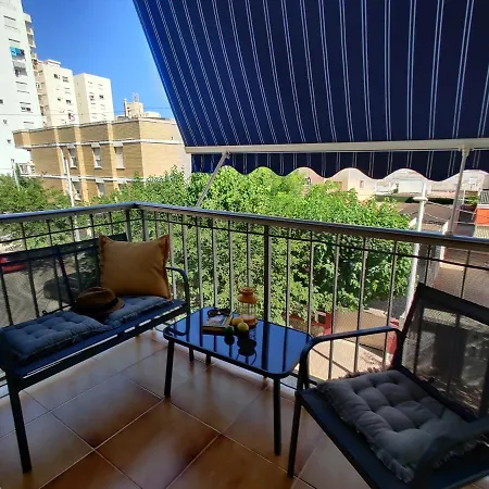 Apartment !sonrie, Estas En Gandia ! A Solo 100m De La Playa 6 Personas! Playa de Gandia