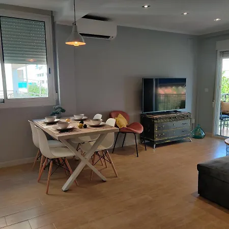 !sonrie, Estas En Gandia ! A Solo 100m De La Playa 6 Personas! Apartment *